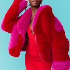 JAYLEY bamboo pink and red faux fur two toned double cropped coat